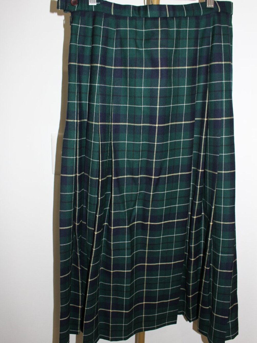 Vintage Pendleton Long Plaid Pleated Wool Skirt, Size 12 - Picture 2 of 9
